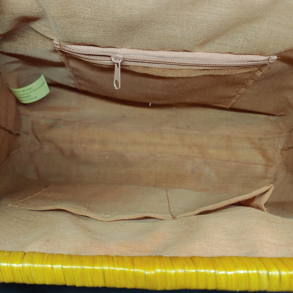 Wicker Handbag Red Straps Material Lining - image 6